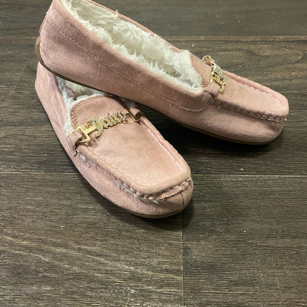 Shoes - Picture 5 of 5